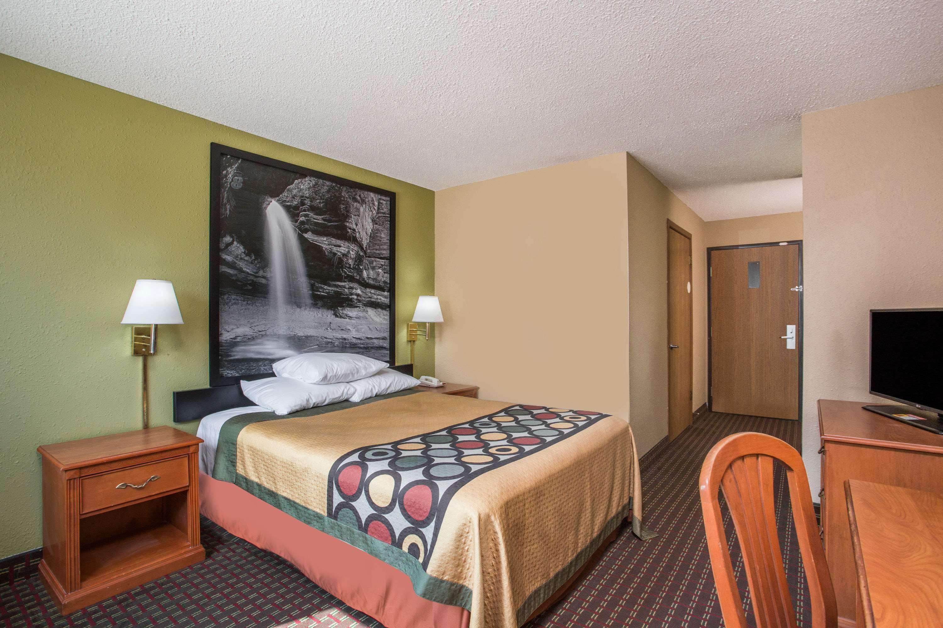 Hotel Super 8 By Wyndham Mendota I-39 Exterior foto